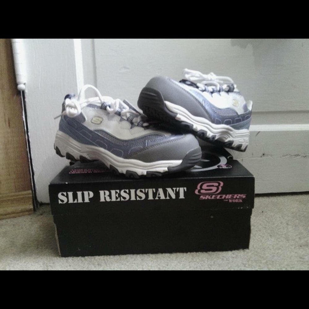 Shoes/boots & apparel